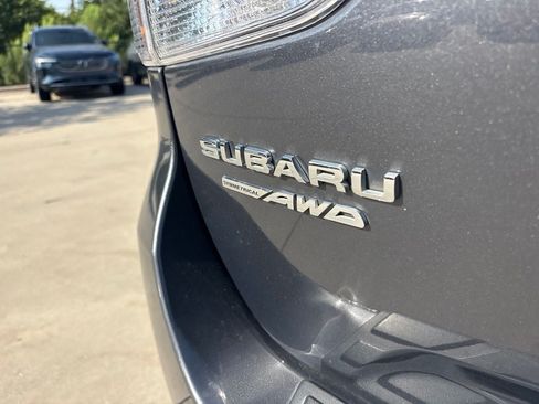 Used 2020 Subaru Forester Limited w/ Popular Package #3 AWD/4WD image 9