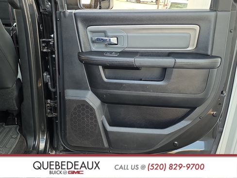 Used 2018 RAM 2500 Power Wagon w/ Luxury Group image 29