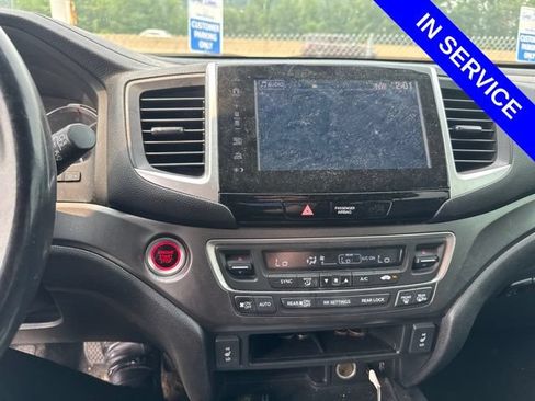 Used 2017 Honda Pilot EX-L image 7