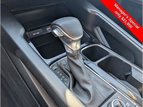 Used 2022 Kia Telluride LX image 23