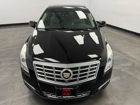 Used 2013 Cadillac XTS Luxury w/ Driver Awareness Package image 11
