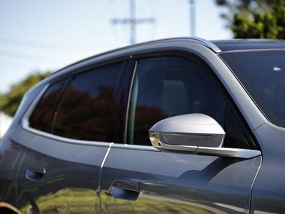 New 2026 BMW X3 xDrive30i w/ Premium Package