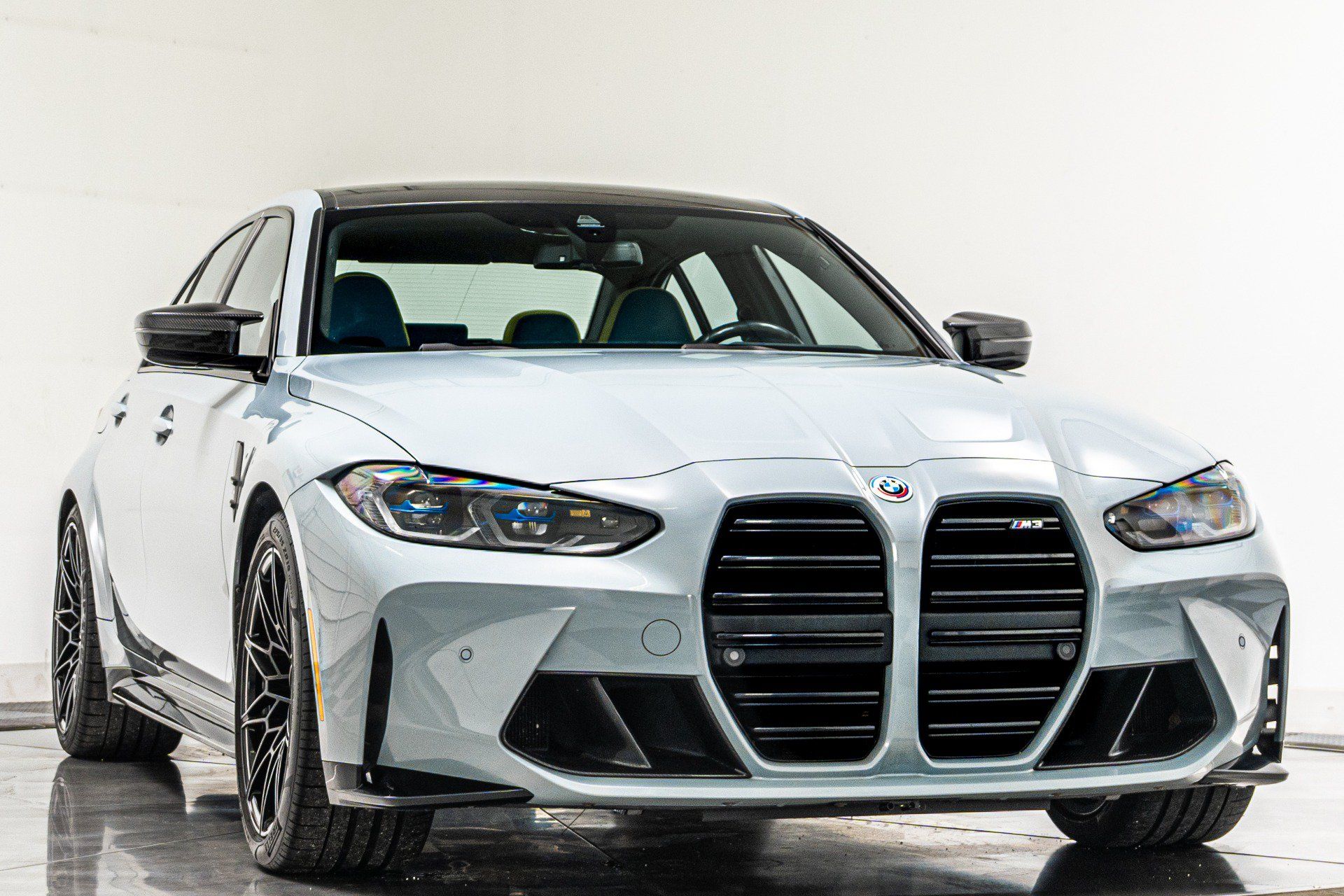 Used 2023 BMW M3 w/ M Carbon Exterior Package RWD image 3