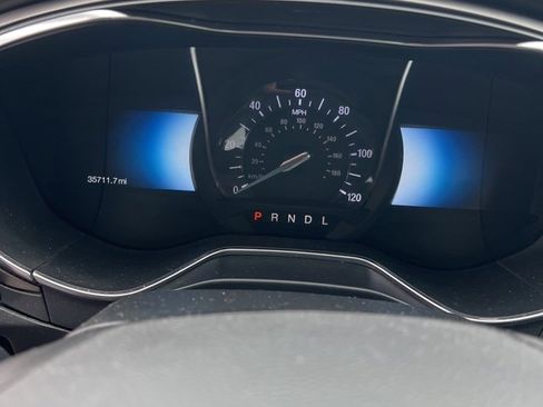 Used 2018 Ford Fusion Energi SE image 8