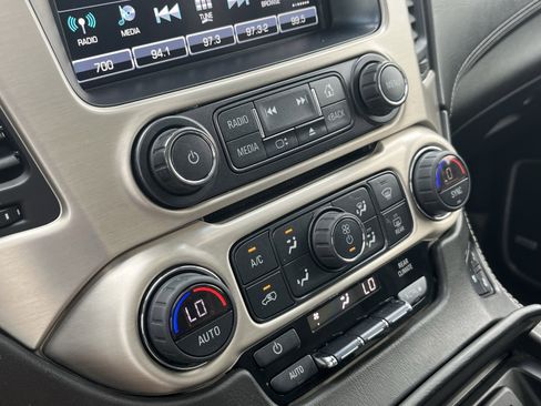 Used 2019 GMC Yukon Denali w/ Open Road Package AWD/4WD image 23