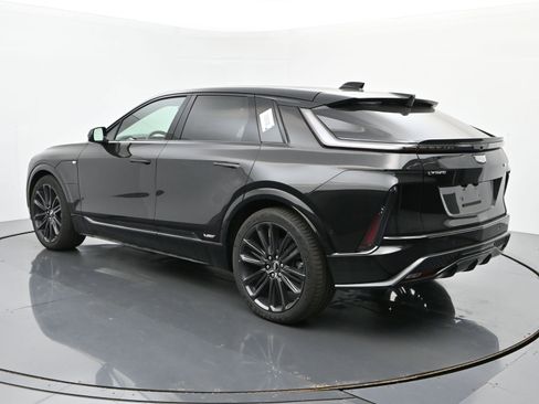 New 2026 Cadillac Lyriq V image 3