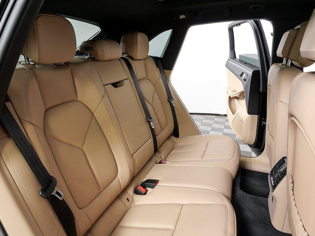New 2026 Porsche Macan S AWD/4WD image 23