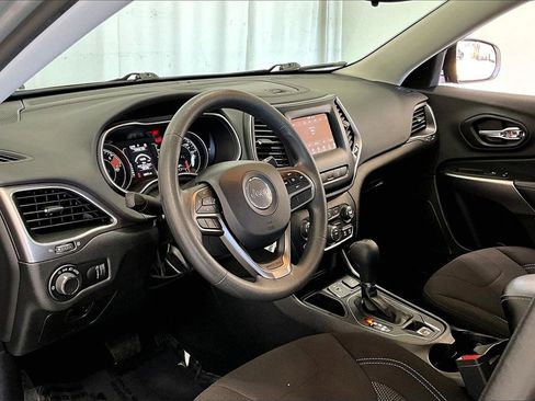 Used 2021 Jeep Cherokee Latitude image 14