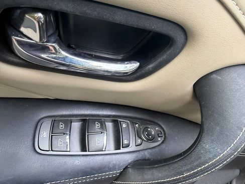 Used 2023 INFINITI QX80 Premium Select w/ All-Season Package AWD/4WD image 11
