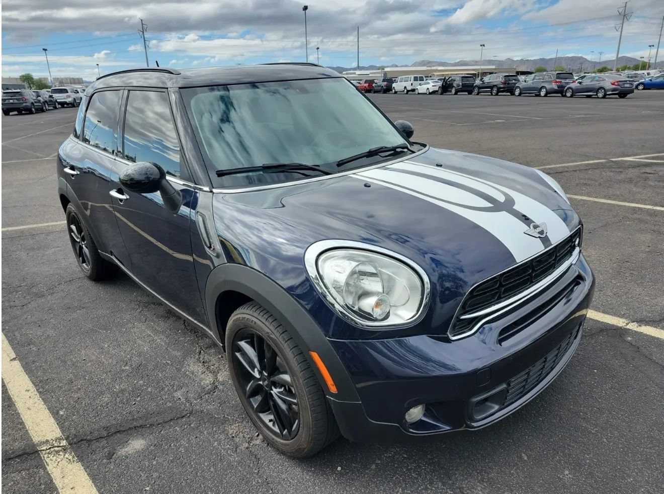 Used 2016 MINI Cooper Countryman S FWD image 3