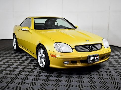 Used 2001 Mercedes-Benz SLK 320 image 5