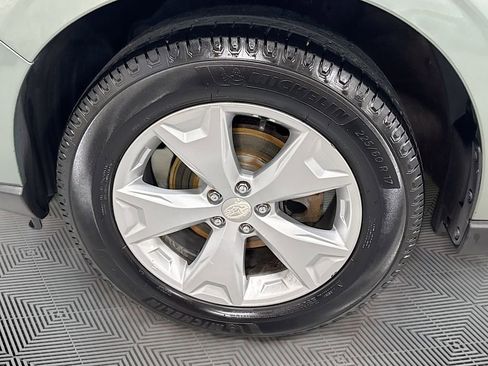 Used 2015 Subaru Forester 2.5i Limited image 32