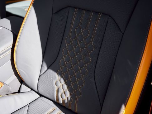 Used 2024 Lamborghini Urus S image 49