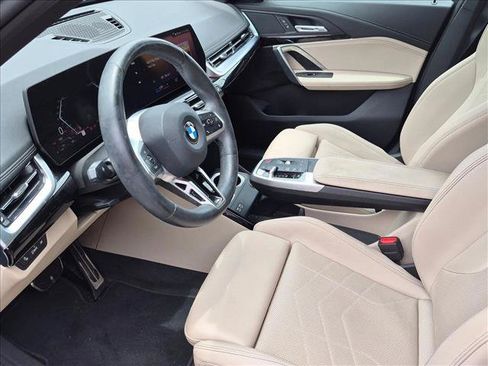 Used 2023 BMW X1 xDrive28i w/ M Sport Package AWD/4WD image 12