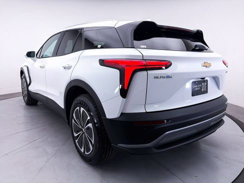 Used 2024 Chevrolet Blazer EV LT AWD/4WD image 14