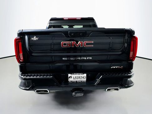 Used 2024 GMC Sierra 1500 AT4 image 7