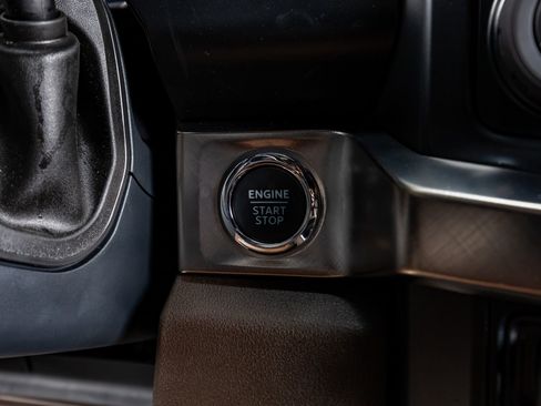 Used 2024 Ford F250 King Ranch w/ Chrome Package image 23