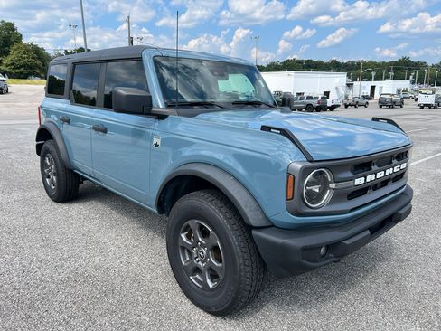Used 2023 Ford Bronco Big Bend AWD/4WD image 1