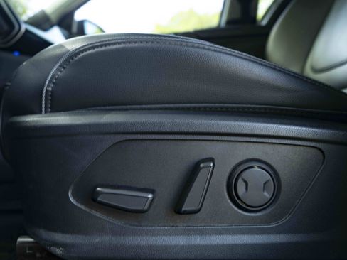 Used 2023 Hyundai Tucson Limited AWD/4WD image 40