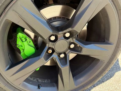 Used 2016 Chevrolet Camaro SS image 9