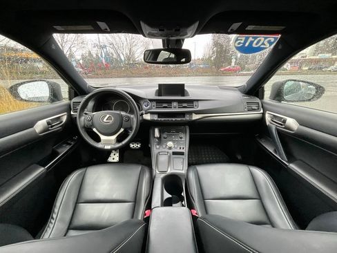 Used 2015 Lexus CT 200h image 15