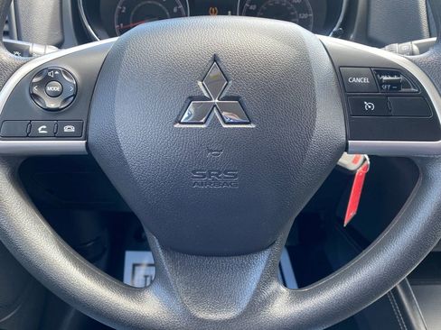 Used 2025 Mitsubishi Outlander Sport ES AWD/4WD image 22