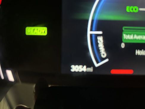 Certified 2025 Toyota Camry LE image 10