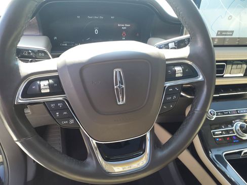 Used 2023 Lincoln Nautilus Reserve w/ Equipment Group 202A AWD/4WD image 19