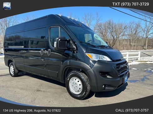 Used 2023 RAM ProMaster 2500 image 1