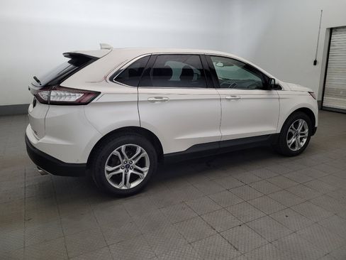 Used 2017 Ford Edge Titanium w/ Equipment Group 302A AWD/4WD image 10