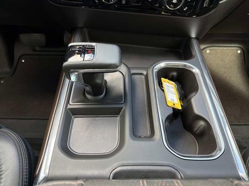 Used 2024 Chevrolet Silverado 1500 High Country w/ Technology Package image 30