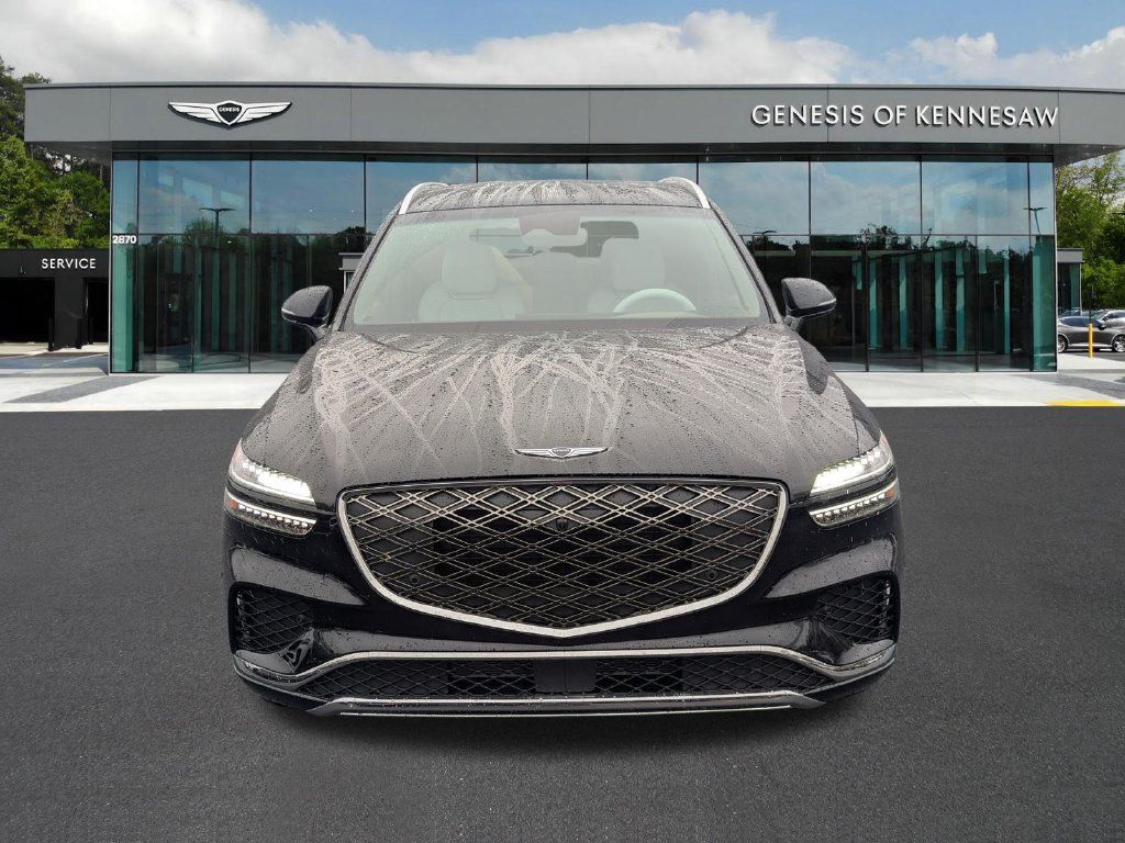 Used 2026 Genesis GV70 2.5T Advanced AWD/4WD image 2