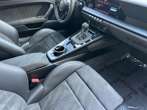 Certified 2022 Porsche 911 GT3 RWD image 13