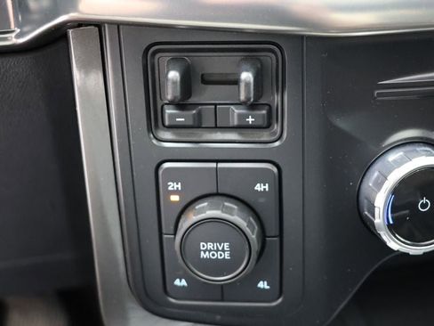 Used 2023 Ford F150 Lariat w/ Equipment Group 502A High image 28