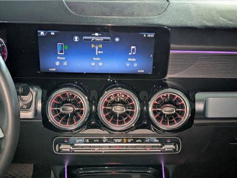 Certified 2025 Mercedes-Benz GLB 250 4MATIC image 17