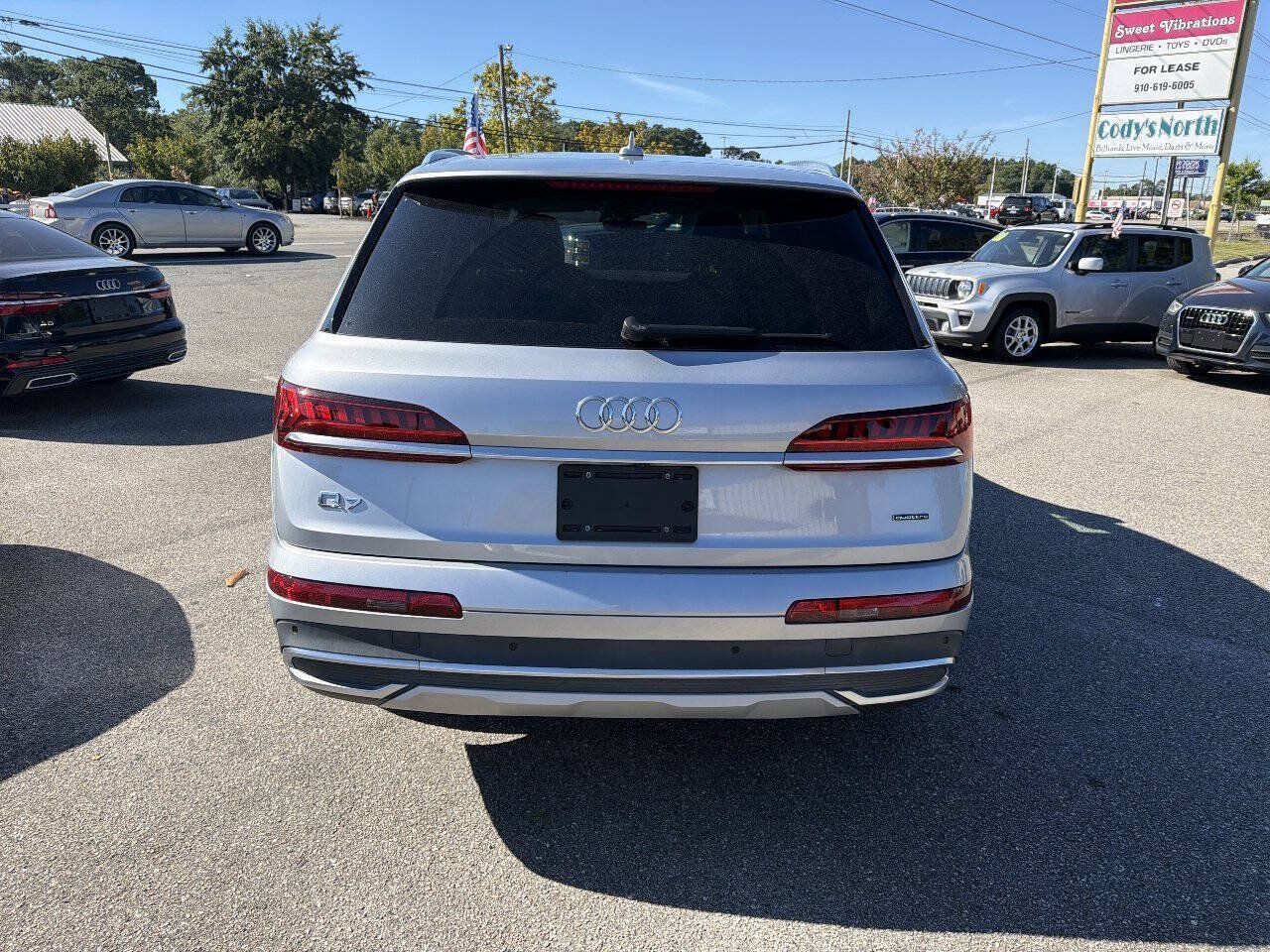 Used 2021 Audi Q7 2.0T Premium Plus w/ Executive Package AWD/4WD image 9