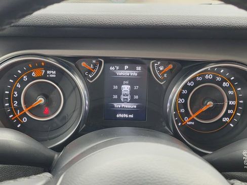 Used 2020 Jeep Wrangler Unlimited Sport S image 27