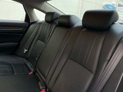 Certified 2021 Honda Accord EX-L image 41