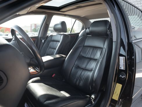 Used 2005 Lexus GS 300 w/ Leather & Memory System Pkg RWD image 15