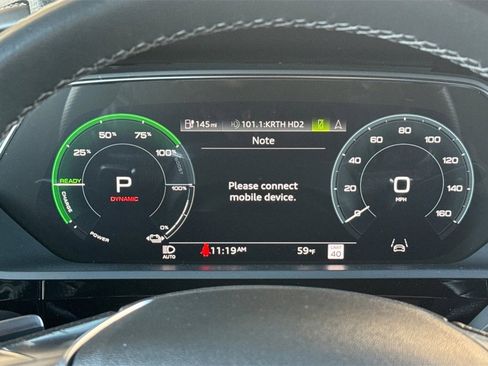 Used 2022 Audi e-tron S Prestige image 23