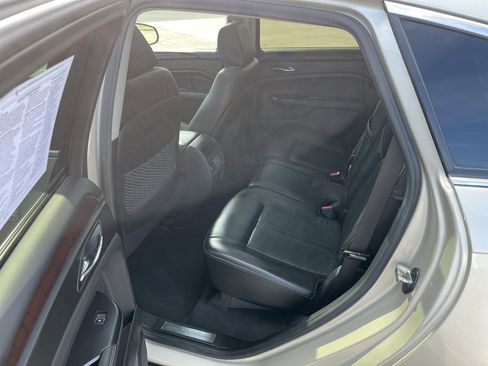 Used 2016 Cadillac SRX Luxury w/ Driver Awareness Package AWD/4WD image 12