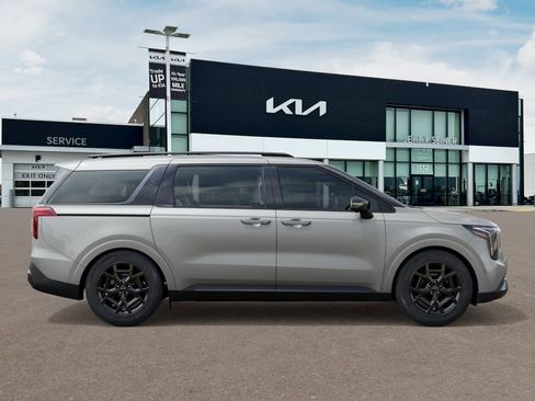 New 2026 Kia Carnival SX Prestige FWD image 8