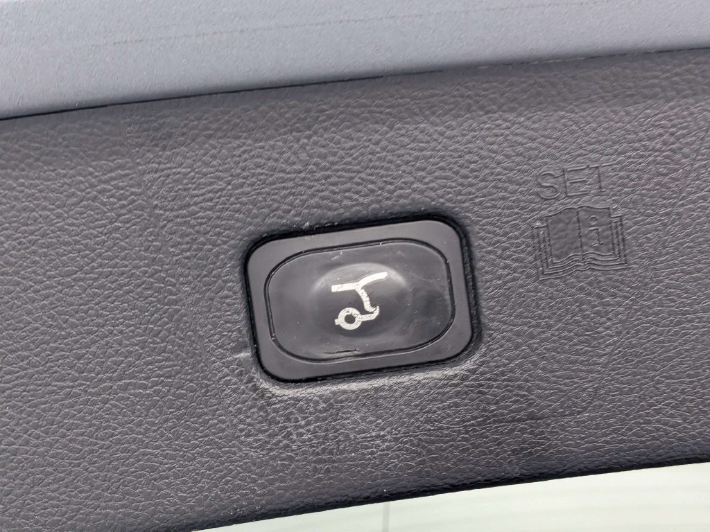 Certified 2024 Ford Edge Titanium AWD/4WD image 13