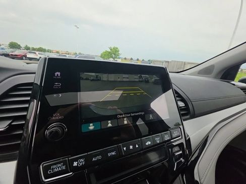 Used 2023 Honda Odyssey Touring image 21