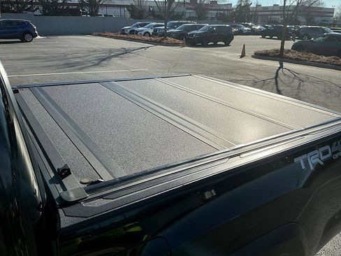 Used 2023 Toyota Tacoma TRD Off-Road image 28