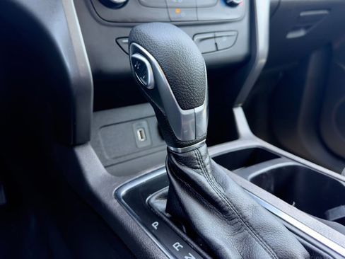 Used 2019 Ford Escape S FWD image 15