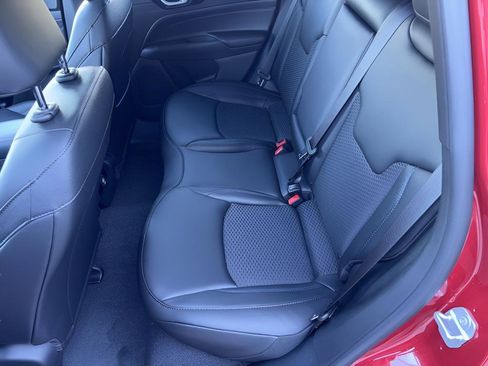 New 2026 Jeep Compass Latitude AWD/4WD image 31