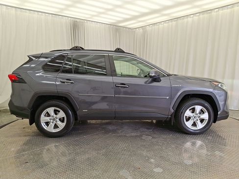 Certified 2019 Toyota RAV4 XLE w/ Convenience Package image 26