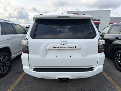 Used 2024 Toyota 4Runner SR5 Premium w/ Moonroof Package AWD/4WD image 6