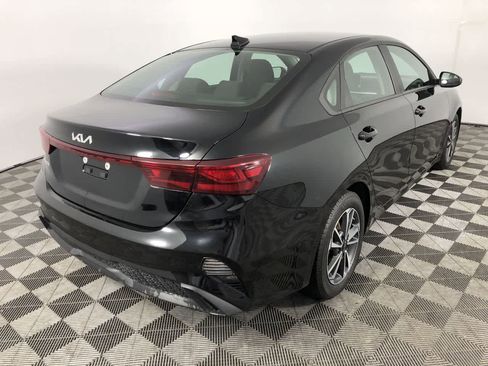 Used 2024 Kia Forte LXS image 8